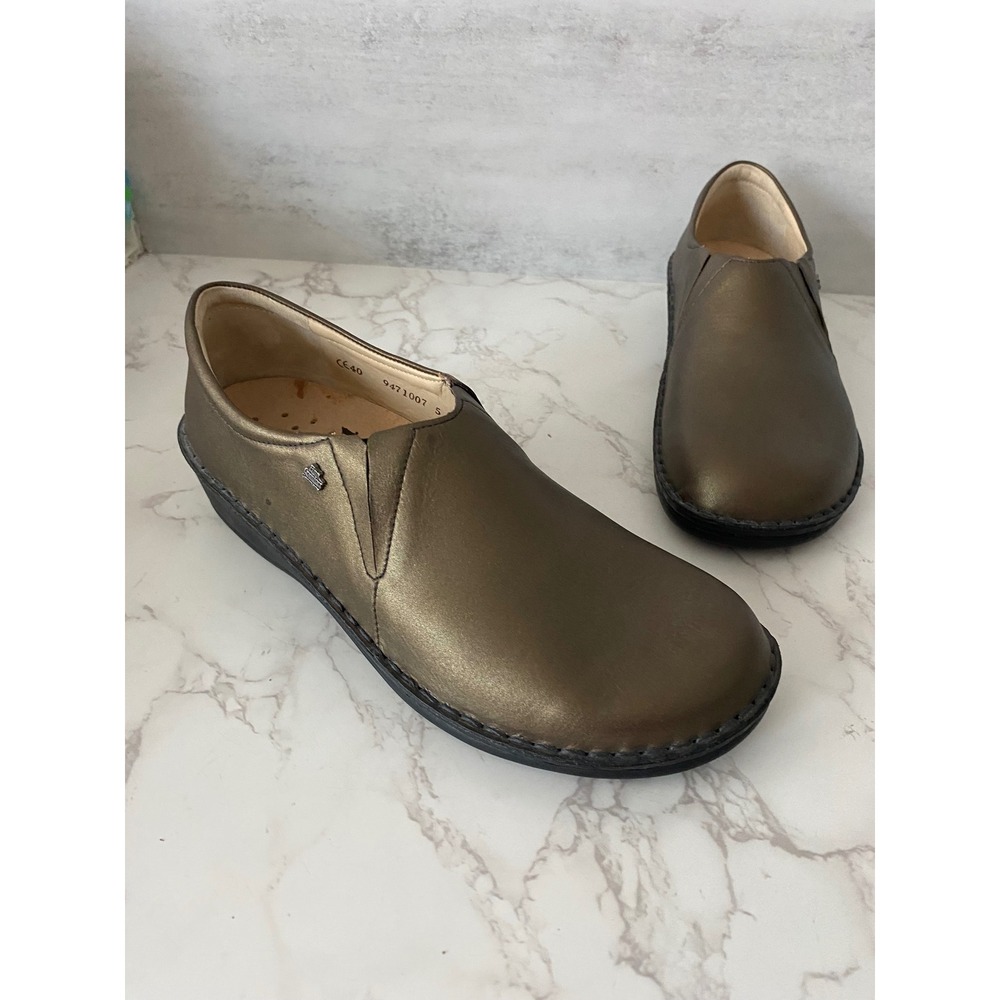 Finn Comfort Loafers 40 US 9.5 Bronze Leather Metallic Slip On Comfort Walking